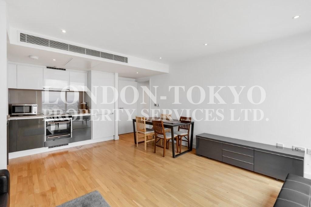 Landmark West Tower, E14